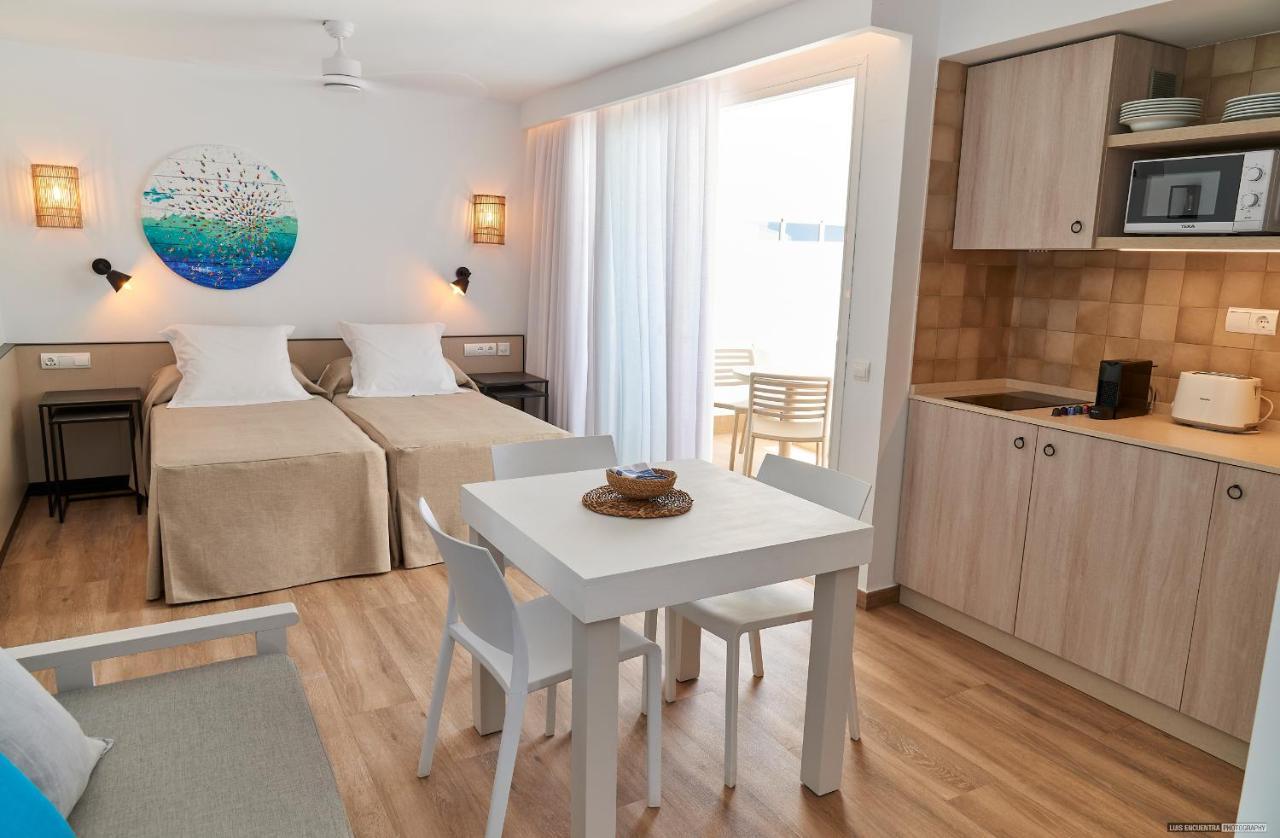 Apartamentos Sabina Playa La Savina  Exterior photo